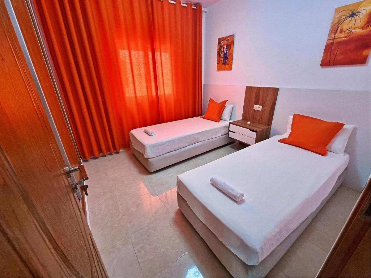 Prestige Apartment Oued Laou Exteriör bild